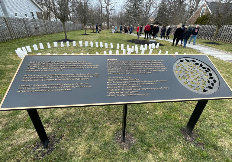 Families of Flight 3407 honor, remember loved ones on 15-year ...