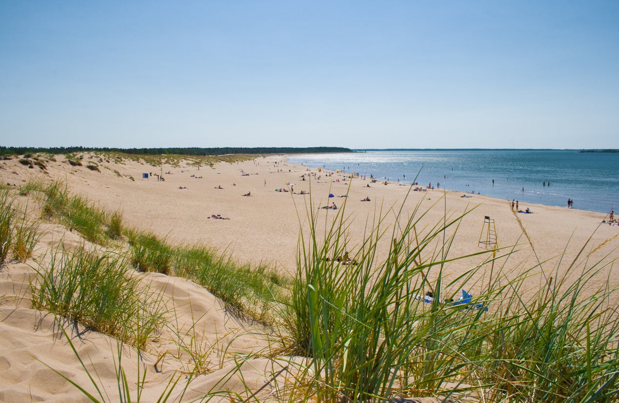 Windsurf, birdwatch and barbecue on Finland’s west coast Yyteri Beach (Getty Images/iStockphoto)