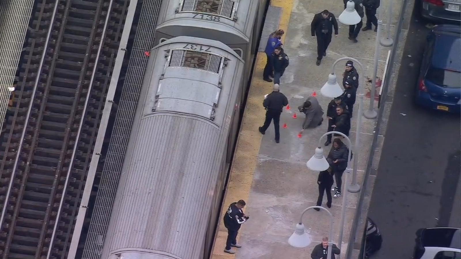 1 Dead, 5 Injured In New York City Subway Station Shooting