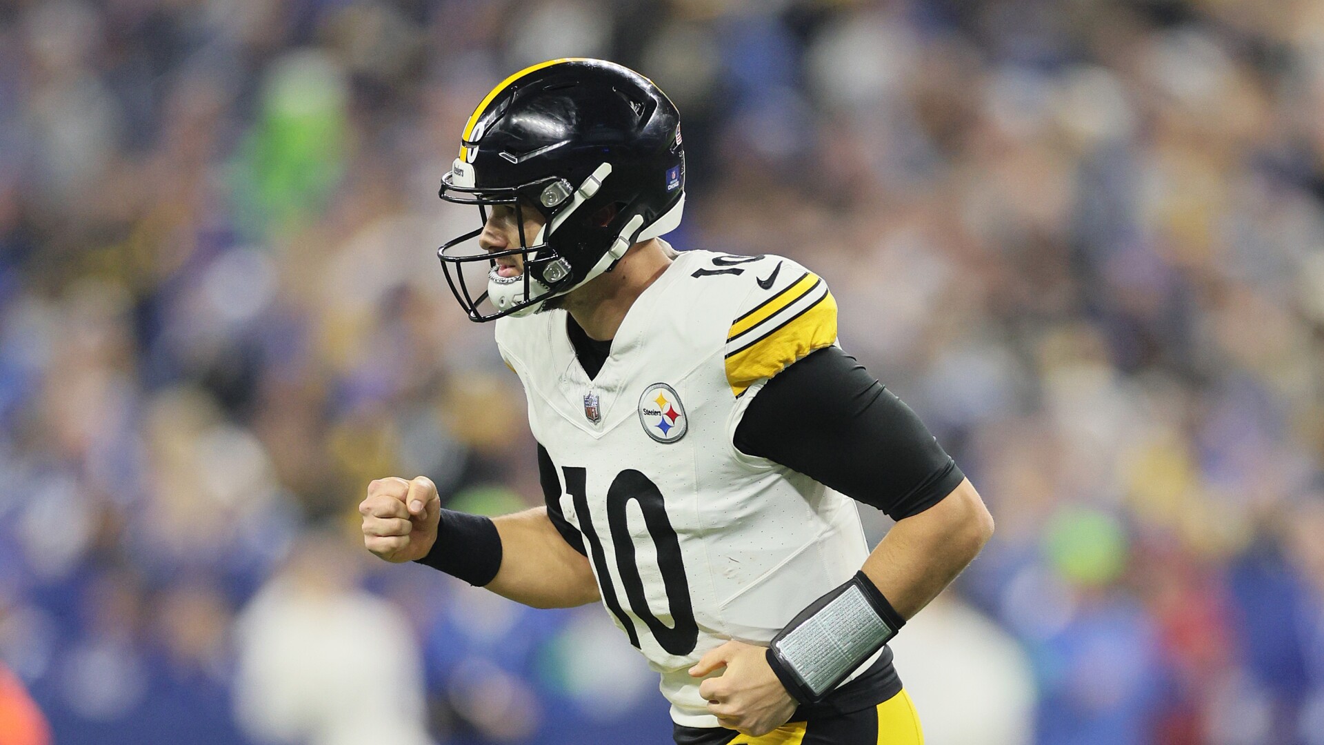 steelers release mitchell trubisky