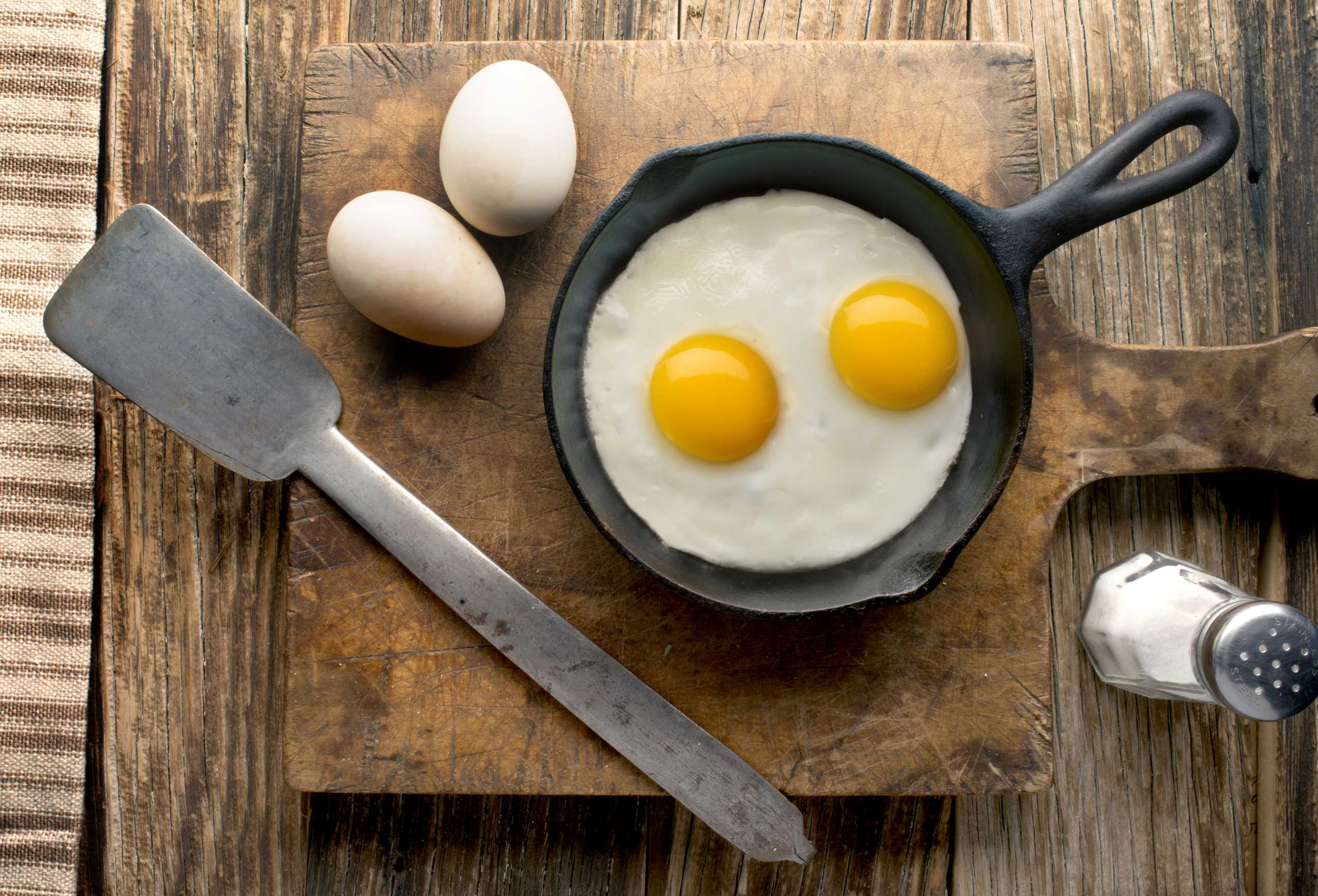 microsoft, manger des œufs augmentera-t-il vraiment le taux de cholestérol? un examen par des professionnels de la nutrition