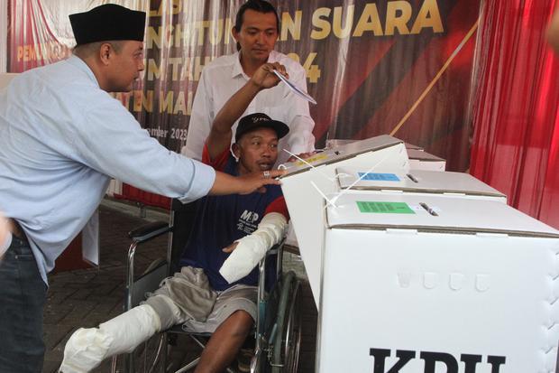 Jokowi Naikkan Tukin Pegawai Bawaslu Hingga Rp 29 Juta Jelang Pemilu