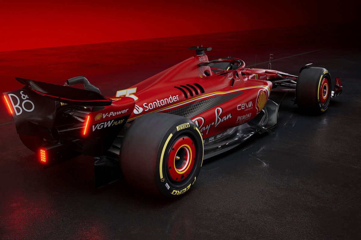 Beeld: Ferrari F1 Stuurt SF-24 Na Presentatie Direct Het Asfalt Op