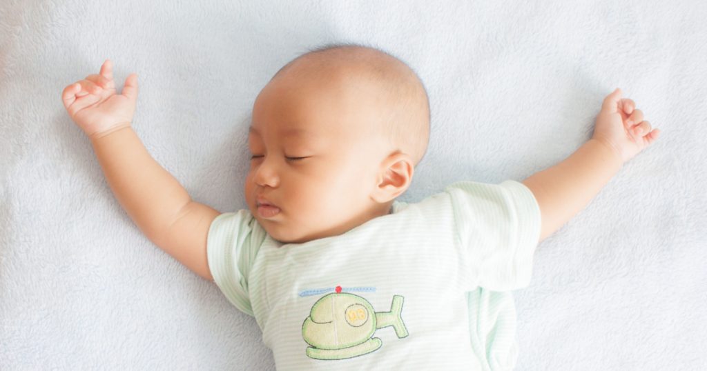 12 Signs That Can Help You Understand Your Baby Better