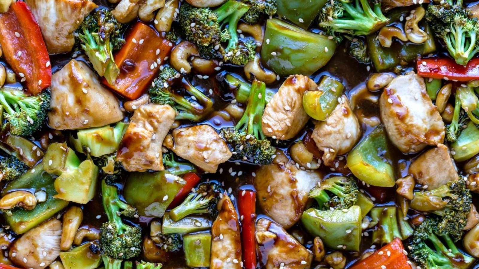 25 Easy One-Sheet Dinners That Make Cleanup a Snap