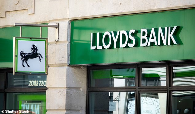 lloyds bank offers £175 cash for switching current account