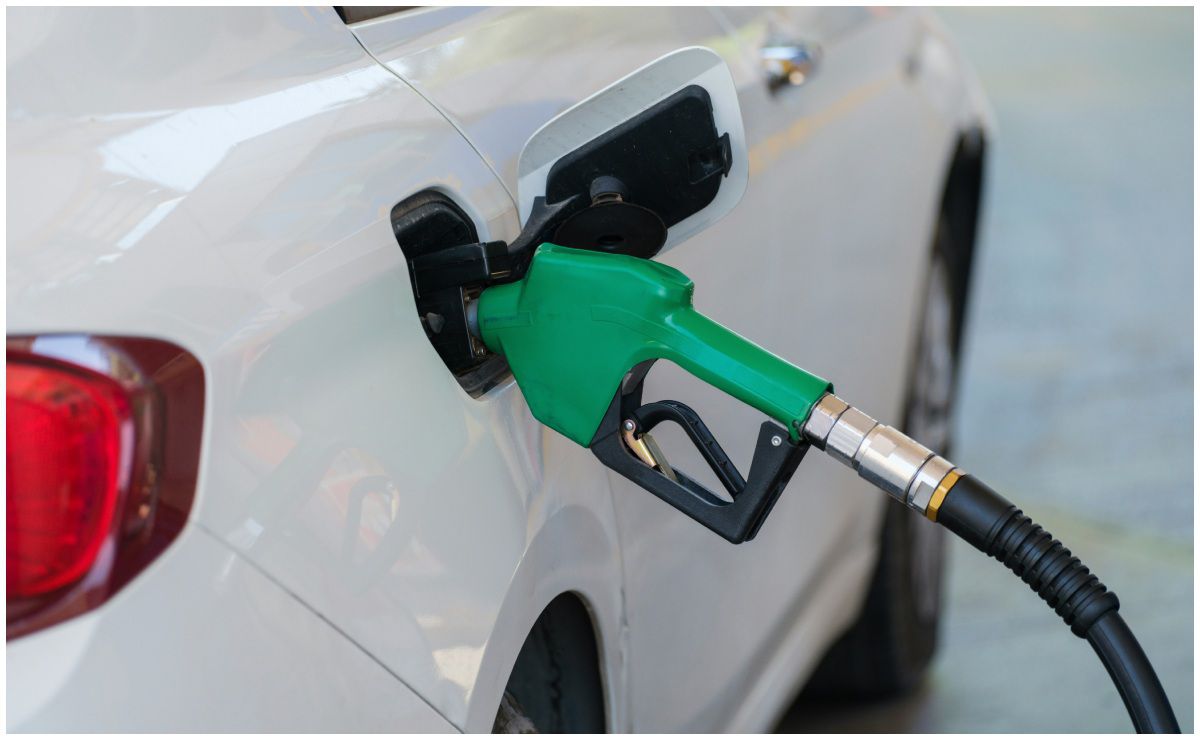 cómo rinde más cargar gasolina: por litro o por monto