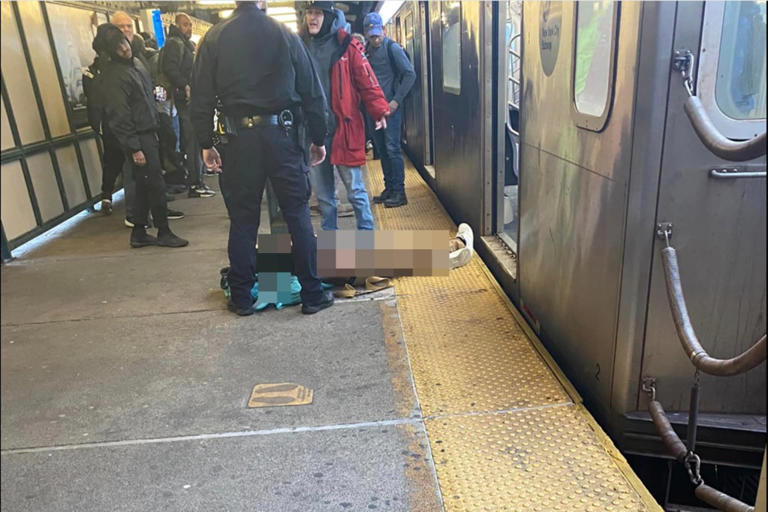 Innocent bystander wounded in gang shootout at NYC subway station ‘in a ...