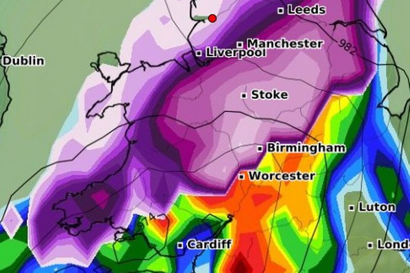 weather maps show exact days when snow is forecast to return to lancashire