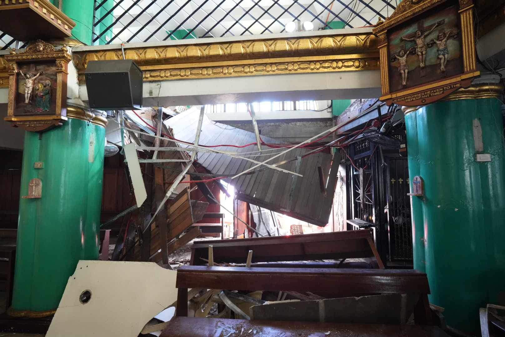 scores hurt as second floor of bulacan church collapses on ash wednesday