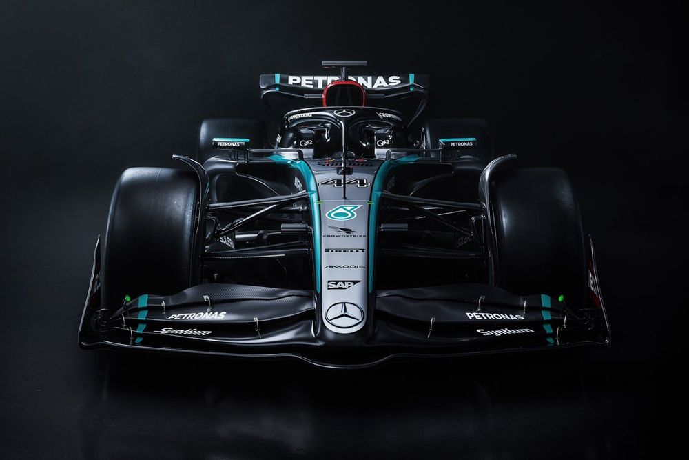 Mercedes Reveals 2024 W15 F1 Car At Silverstone