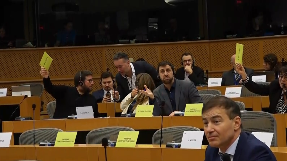 Debate Bronco En El Parlamento Europeo Al Intentar La Izquierda Que No ...