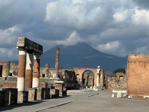 New exhibit unearths how the poorest people lived in ancient Pompeii