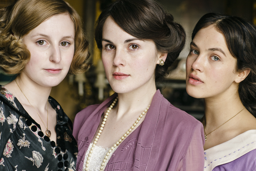 <p>Here's a flashback! These are the simpler looks worn by the Crawley sisters -- Lady Mary (played by <a href="https://www.wonderwall.com/celebrity/profiles/overview/michelle-dockery-1488.article">Michelle Dockery</a>), Lady Edith (played by Laura Carmichael) and Lady Sybil (played by Jessica Brown Findlay) -- when they were very young women back on season 1 of "Downton Abbey," which kicks off right after the sinking of the Titanic in 1912. Sybil, who eloped with chauffeur Tom Branson a few years later, tragically died during season 3 after delivering her first child.</p>