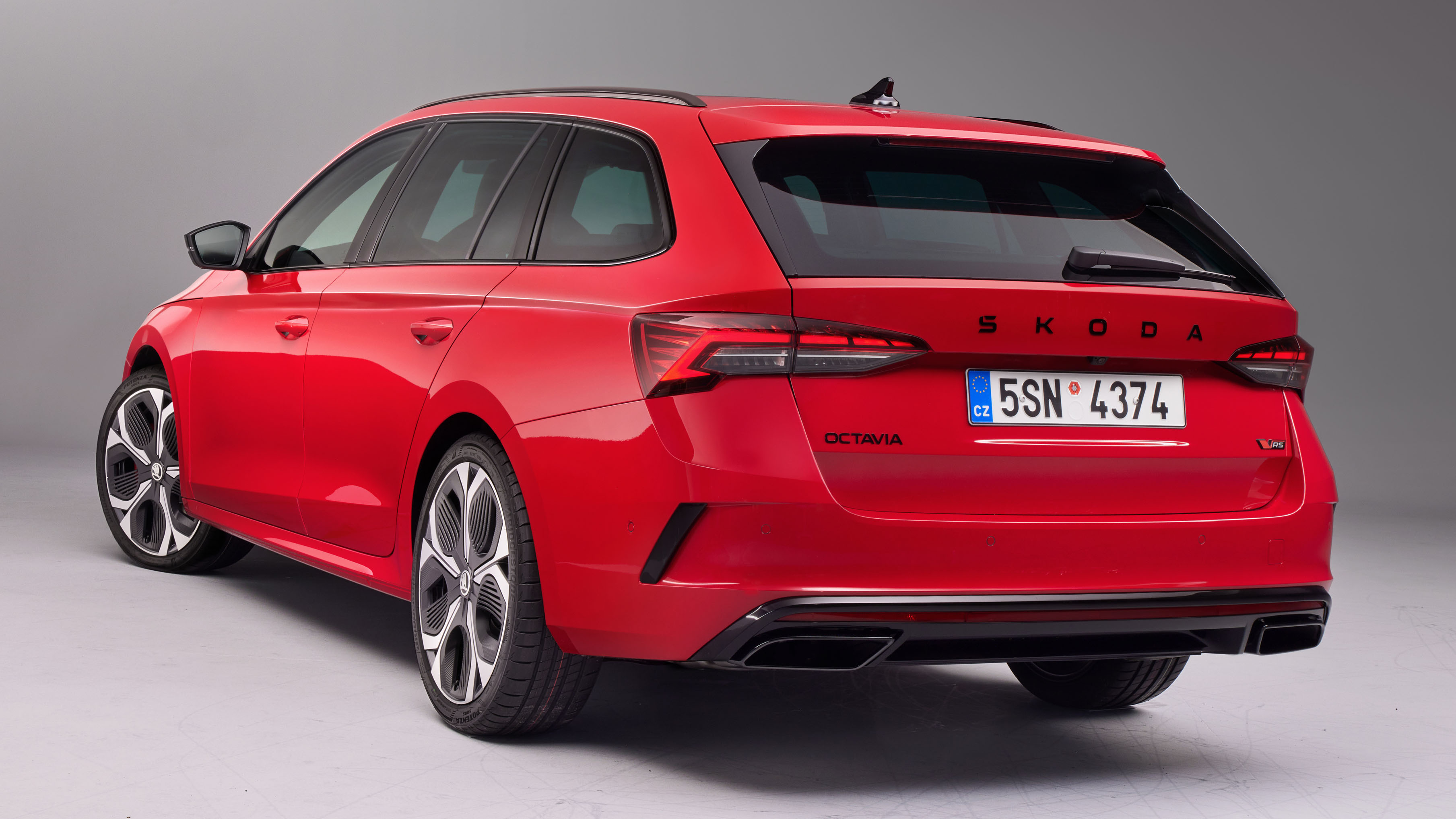 the new skoda octavia vrs is now 20bhp more powerful