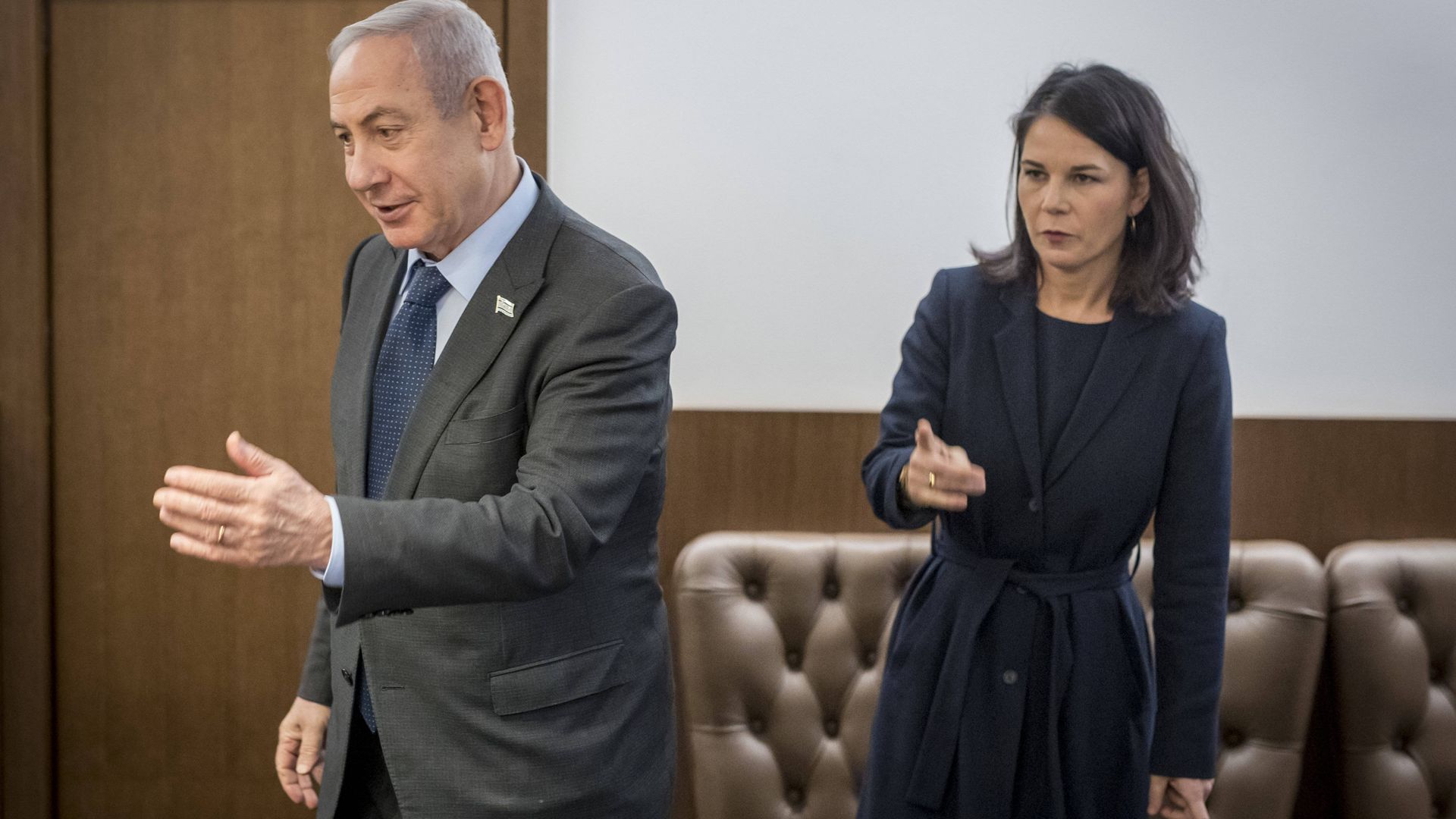 israel-gaza-krieg: benjamin netanyahu kündigt »kraftvollen« einsatz an – annalena baerbock warnt vor humanitärer katastrophe
