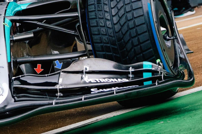 The frontwing legality trick spotted on the new Mercedes F1 car