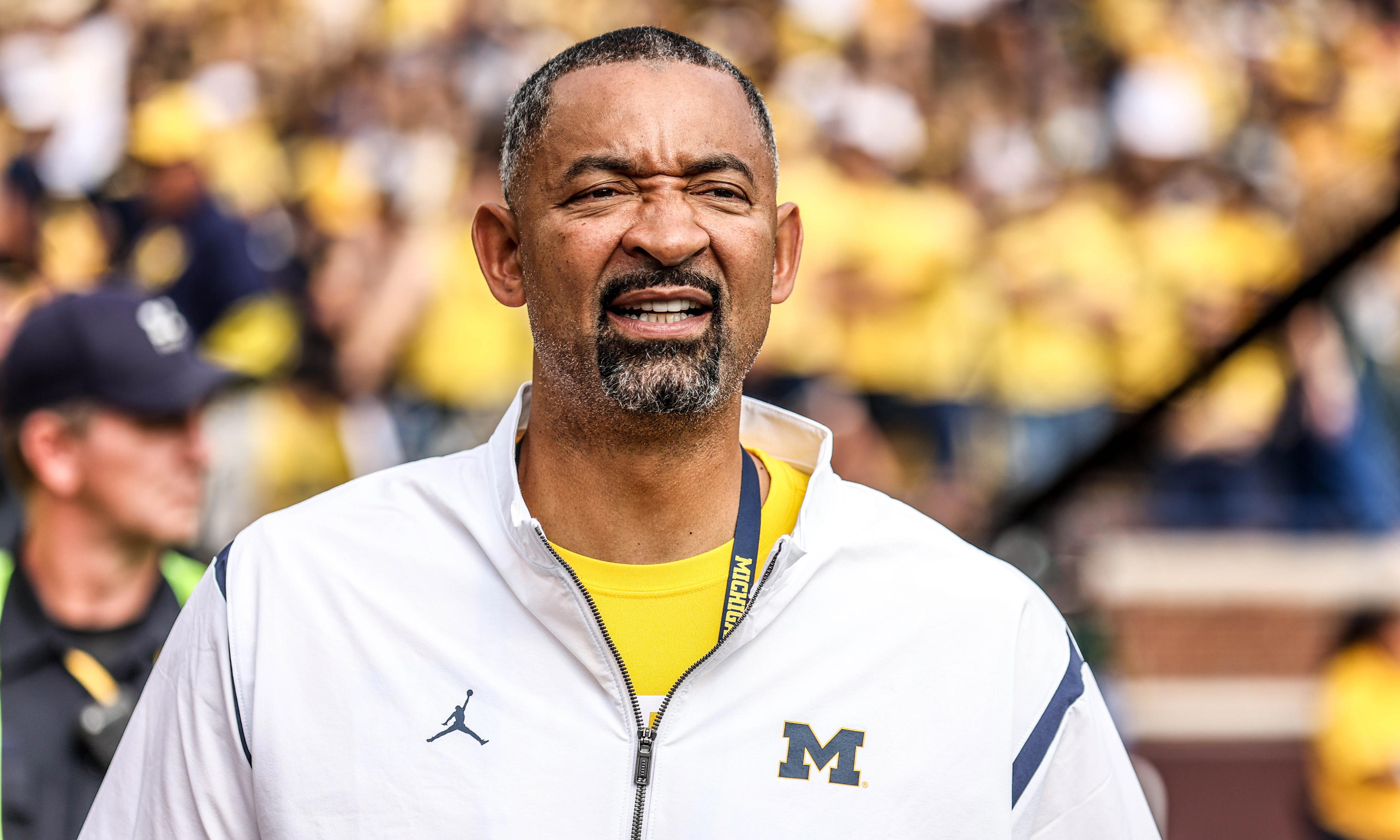 Michigan Basketball Is Still Somehow Sticking With Head Coach Juwan Howard