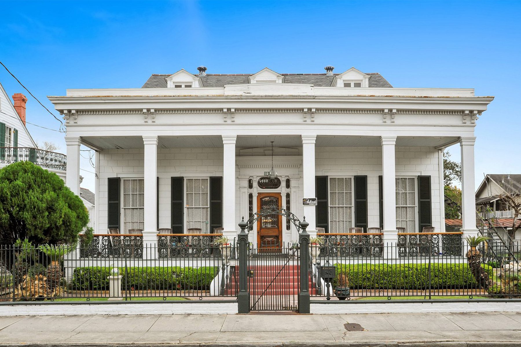 <h3 class="">New Orleans, Louisiana</h3> <p class=""><strong>Best for: </strong>A historic stay away from the crowds in the French Quarter </p> <p><a href="https://www.tripadvisor.com/Hotel_Review-g60864-d76973-Reviews-Ashton_s_Bed_and_Breakfast-New_Orleans_Louisiana.html" rel="noopener">Ashton's Bed & Breakfast</a> offers a quiet romantic retreat away from the revelry of Bourbon Street—yet it's not too far from the famed restaurants, nightlife and fun of the Big Easy. The historic property, located in a residential neighborhood halfway between the French Quarter and City Park, has eight distinct guest rooms in the main house or patio wing. Each themed room (think: Jazz Festival and Mardi Gras) accommodates up to two guests and features private baths, luxury linens and toiletries, individually controlled heating and cooling controls, and more. Some rooms also have BainUltra ThermoMasseur whirlpool tubs.</p> <p>You'll be treated to a homemade breakfast each morning that may include New Orleans specialties like Mardi Gras eggs Benedict with Cajun tasso hollandaise or bananas foster Belgian waffles. Guests say that owner and innkeeper Patrick Ashton's breakfasts are one of the highlights (and some of the best meals) during a <a href="https://www.rd.com/article/best-time-to-visit-new-orleans/">trip to New Orleans</a>. After a day of exploring in the city, they also appreciate the peace and quiet back at the inn—enjoying the cool shade of a 400-year-old live oak on the rear patio or rocking away in a cozy chair on the front veranda.</p> <p><strong>Pros:</strong></p> <ul> <li class="">One fully accessible guestroom (Mardi Gras) and accessible routes around the property</li> <li class="">Free and secure off-street parking</li> <li class="">Complimentary snacks and beverages</li> </ul> <p><strong>Con:</strong></p> <ul> <li class="">The property only allows service dogs</li> </ul> <p class="listicle-page__cta-button-shop"><a class="shop-btn" href="https://www.tripadvisor.com/Hotel_Review-g60864-d76973-Reviews-Ashton_s_Bed_and_Breakfast-New_Orleans_Louisiana.html">Book Now</a></p>
