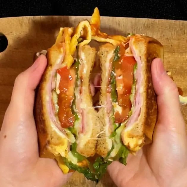 【折りたたむだけ】サンドイッチもキンパも！時短で手軽に作れるおすすめレシピ3選
