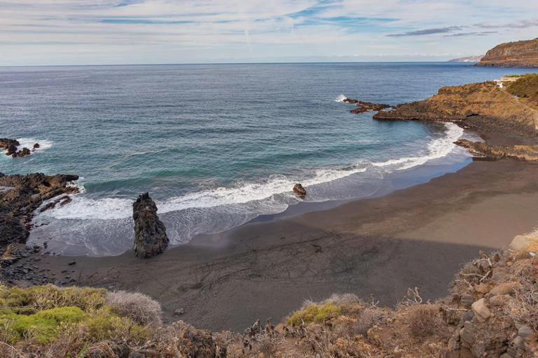 Warning for UK tourists travelling to Canary Islands including Tenerife ...