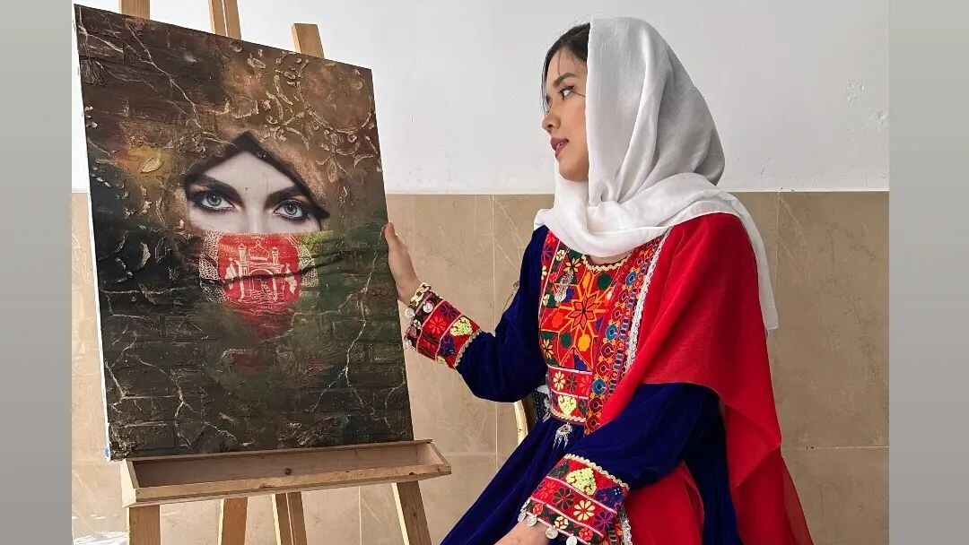 afghan artist stuck in iran gets show in bordertown, sa thanks to husband's support