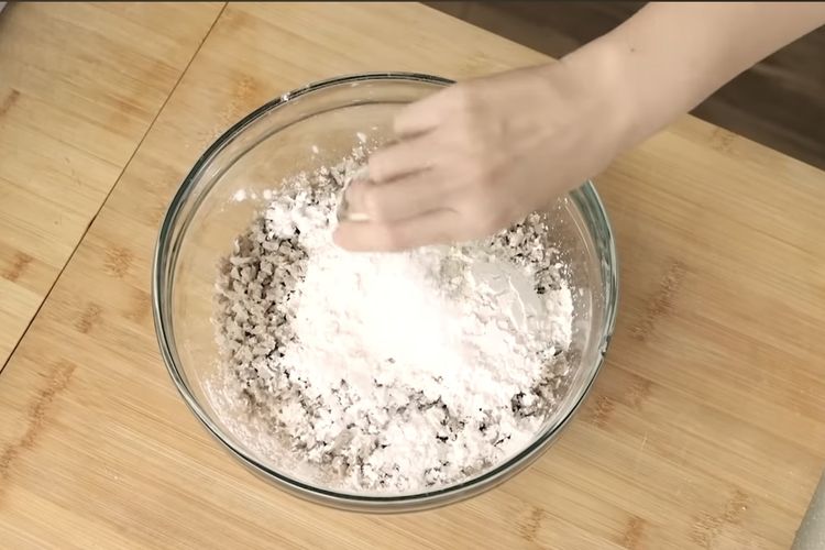 resep ngohyong viral mudah dan super enak, bisa jadi lauk bareng nasi