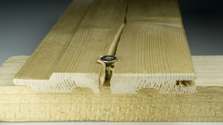 tiktok's genius tip to avoid splitting wood on any home improvement project