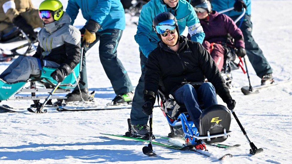 harry tries sit-skiing at invictus games training camp