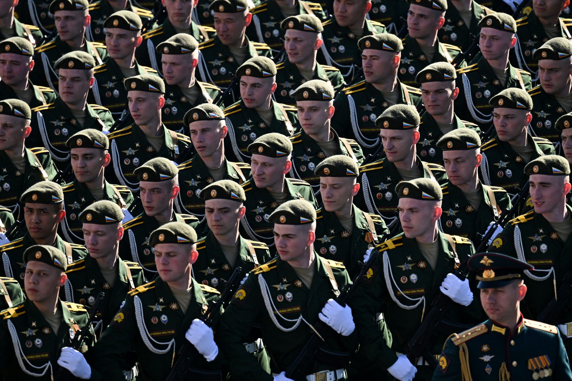 <p><span>In the foreword to the Estonia report, Rosin wrote that NATO would face a Soviet-style army that would be technologically inferior to the military that could be brought to bear against it by the West, but it would still pose a threat due to its size.</span></p>