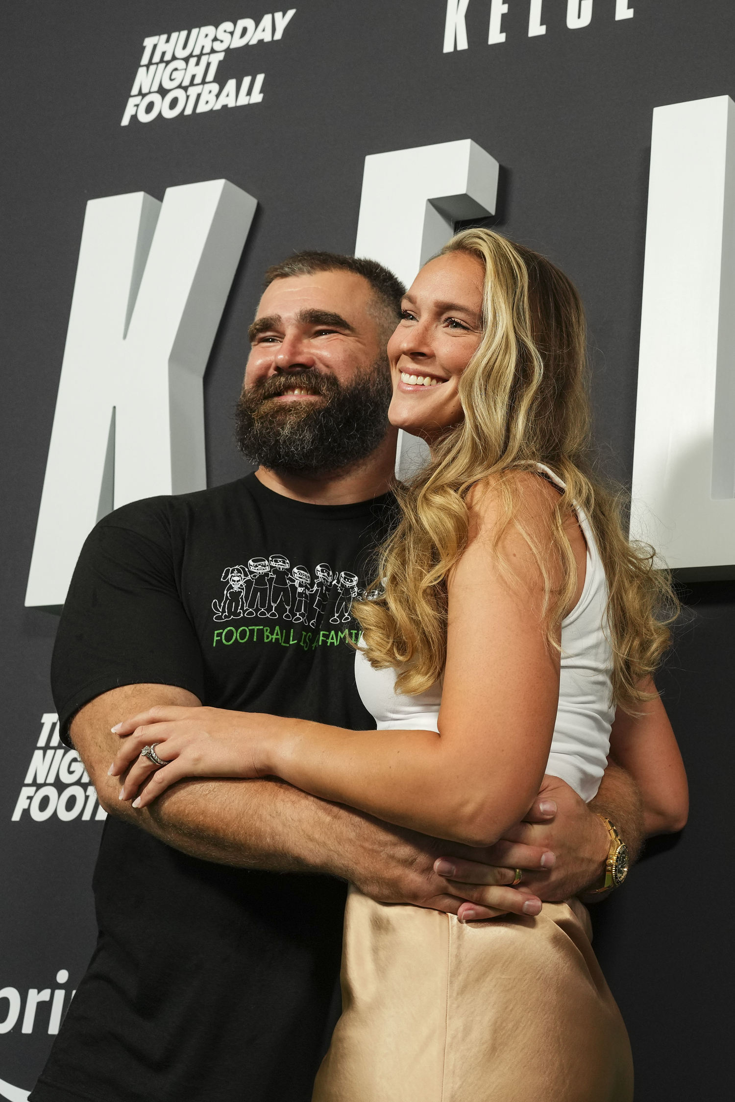 Kylie Kelce Jokes About How She Met Jason Kelce With Photo Of Him In A ...