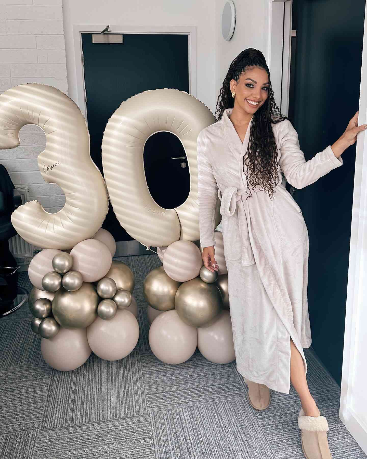 Jamie Foxx's Daughter Corinne Celebrates Milestone Birthday With Trip ...