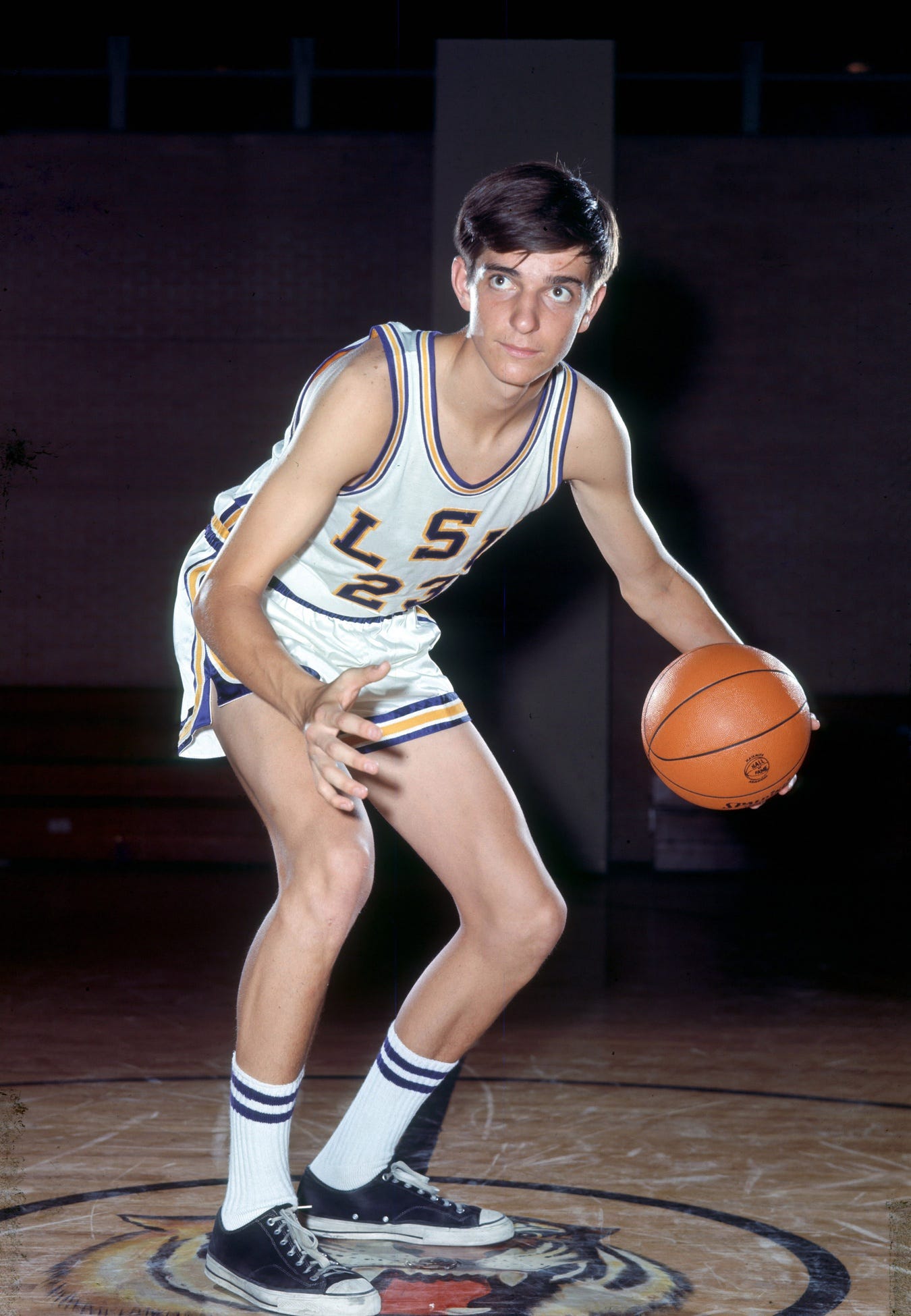 Everything To Know About Pete Maravich, College Basketball's All-time ...