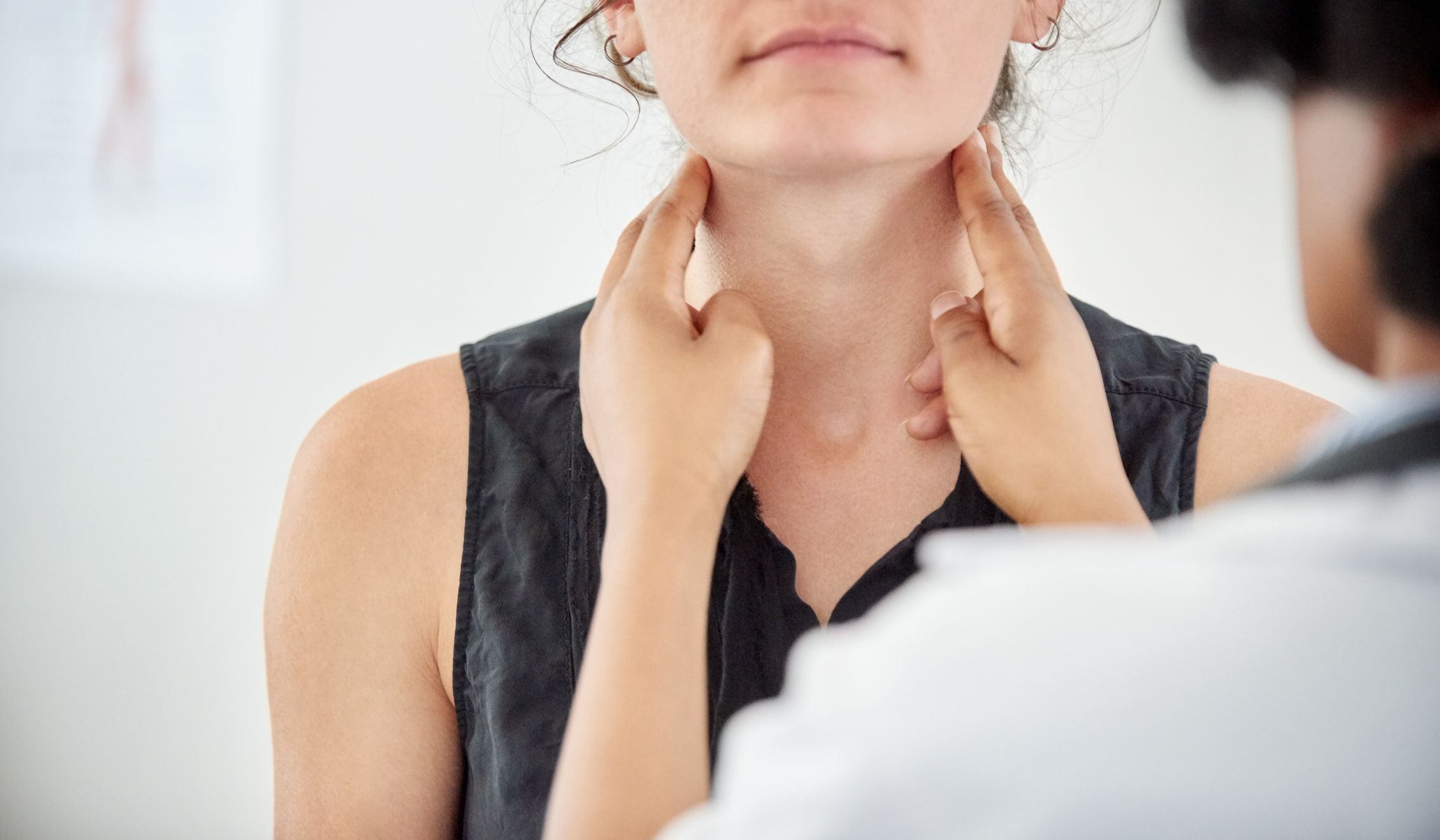 ¿cómo identificar si sufre de la tiroides? el cansancio y la depresión están relacionados