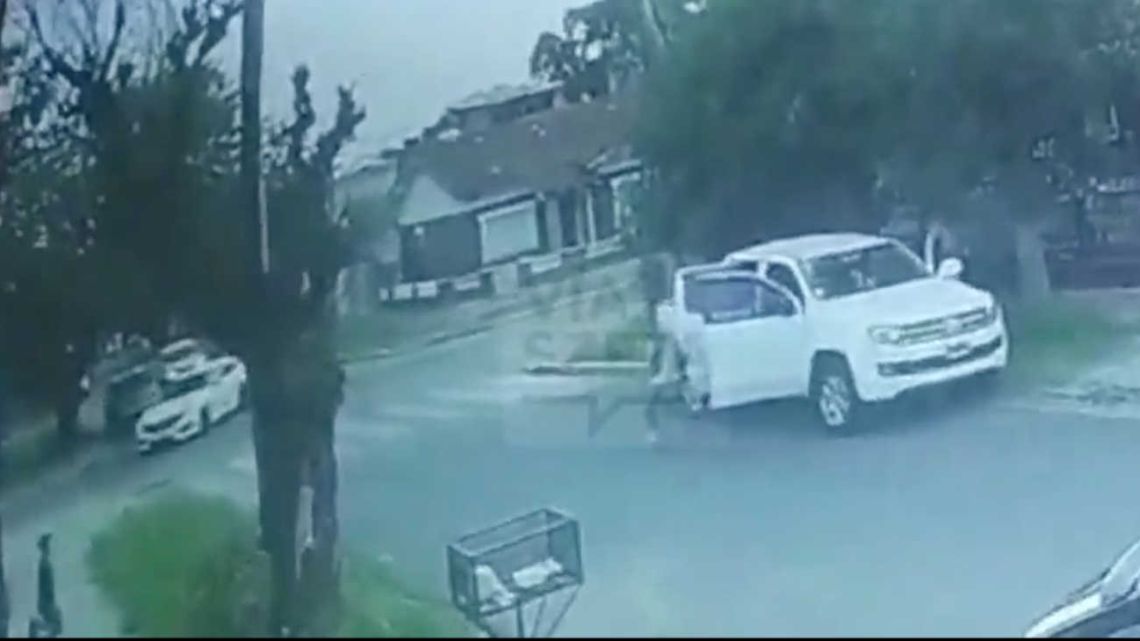 robo en manada en la matanza: un nene se arrodilló ante ocho delincuentes que le robaron la camioneta a su papá