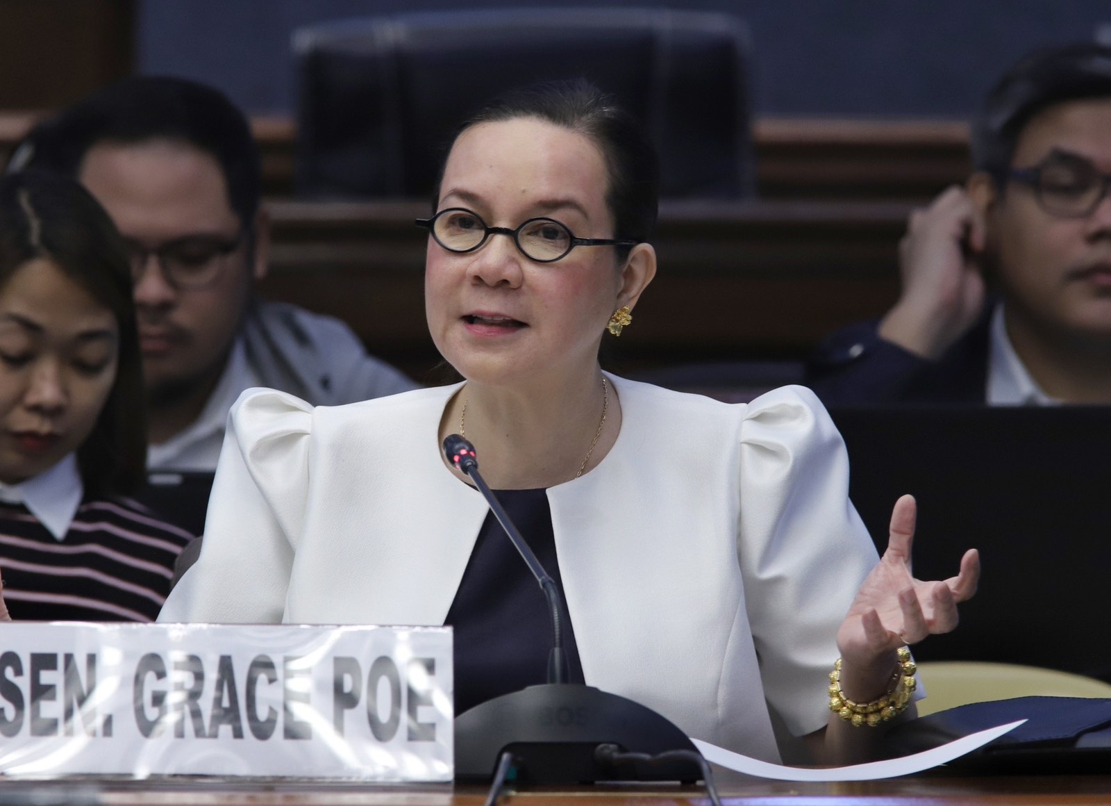 Poe To SMC Winning Naia Rehab Project: Don’t Disappoint Filipinos