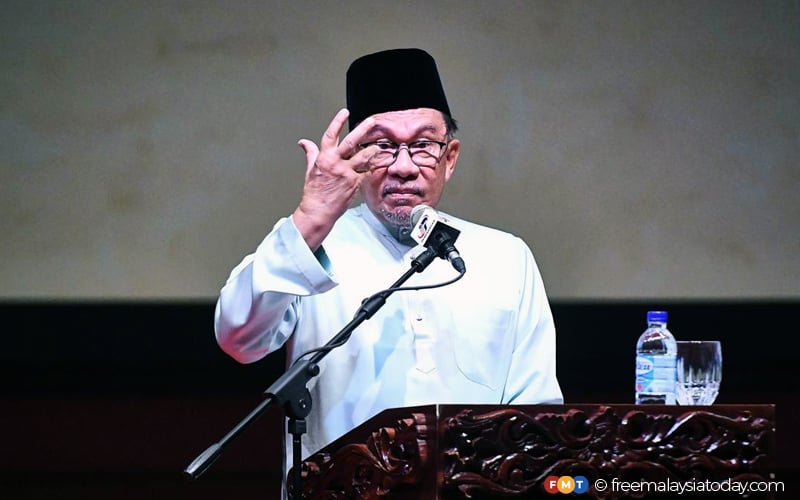 no more excuses for hardcore poverty, anwar tells state zakat agencies