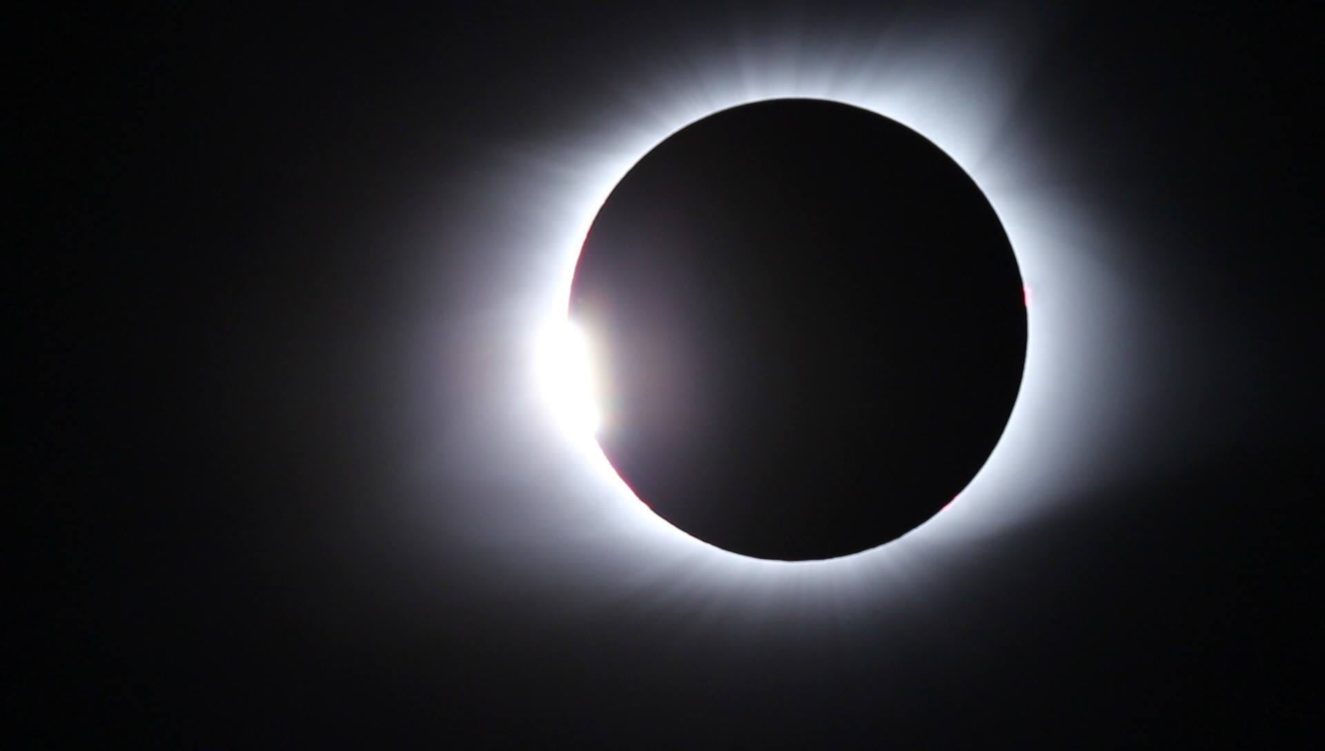 Wondering Where To Watch The Total Solar Eclipse Try The Texas Eclipse   BB1in00G.img