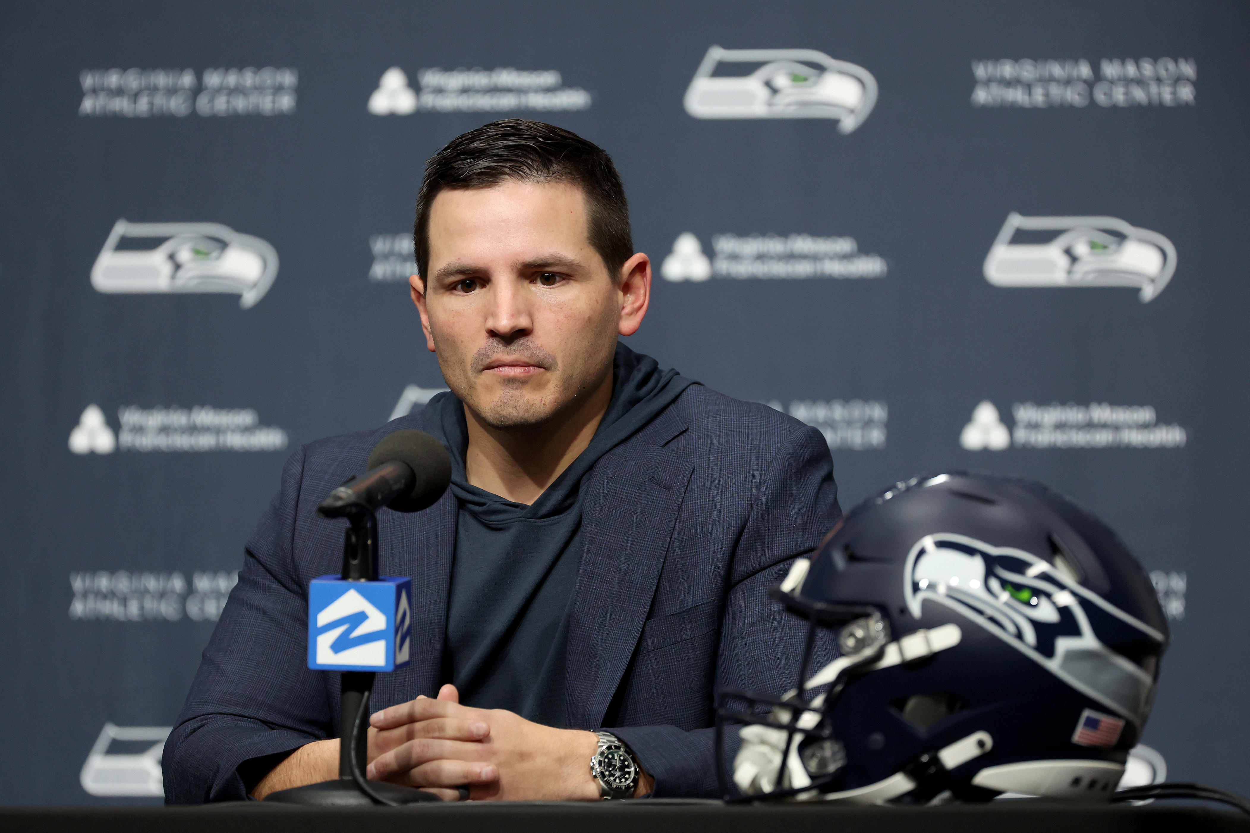 seahawks add 3 more assistant coaches to mike macdonald's staff