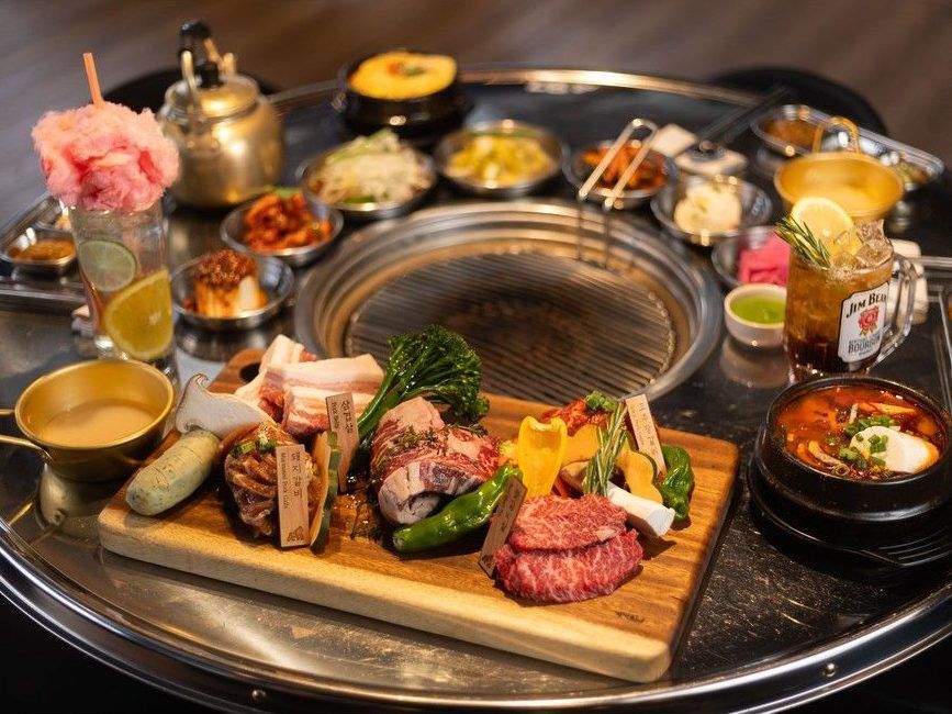 Chorney Booth Korean Culture Sizzles With Korilla S Meaty BBQ   BB1io18y.img