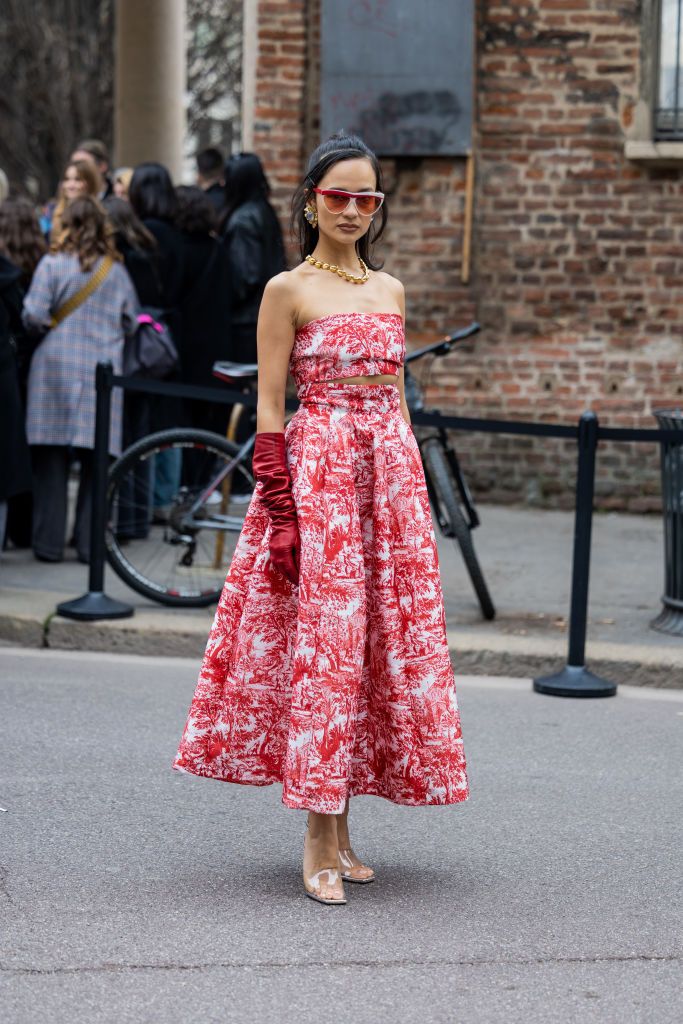 how-a-fashion-editor-wins-at-wedding-guest-dressing