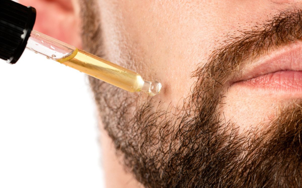 rutina facial para el cuidado de la piel en hombres: olvídate de las barbas enquistadas