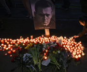 ruská státní média o smrti kritika kremlu navalného informují jen okrajově