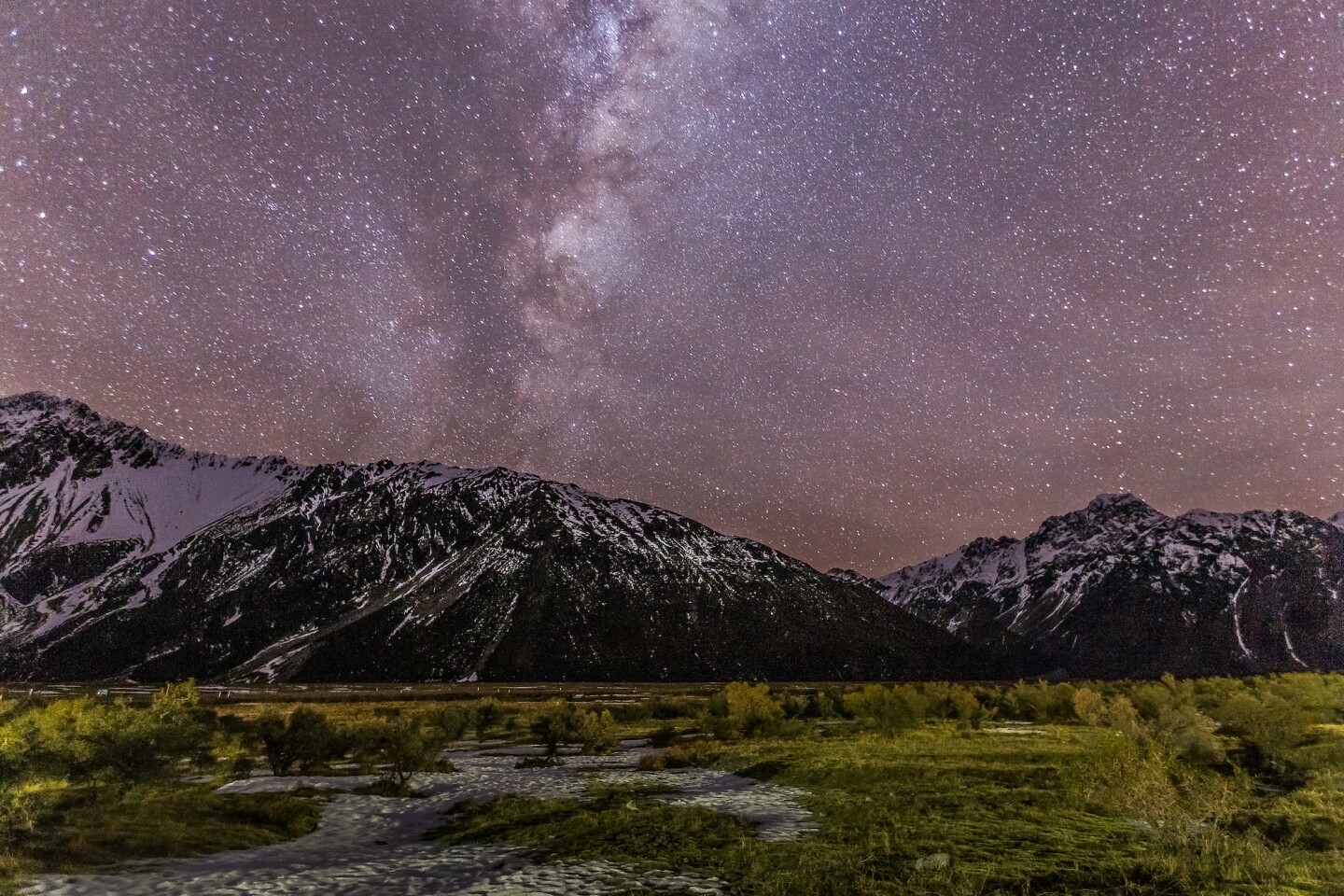 <h2>2. Aoraki Mackenzie International Dark Sky Reserve, New Zealand</h2> <p><a class="Link" href="https://www.afar.com/travel-guides/new-zealand/guide" rel="noopener">New Zealand</a>’s <a class="Link" href="https://mackenzienz.com/scenic-highlights/dark-sky-reserve/" rel="noopener">Aoraki Mackenzie International Dark Sky Reserve</a> was established in 2012 to recognize the incredible stargazing opportunities in the Mackenzie Basin on the South Island. At this one of just 20 Dark Sky Reserves in the world, visitors flock toward the reserve’s planetarium, telescope areas, and observatories, where guided tours are offered at both the <a class="Link" href="http://www.earthandsky.co.nz/" rel="noopener">Lake Tekapo Earth and Sky</a> and <a class="Link" href="https://www.afar.com/places/aoraki-slash-mount-cook-national-park-mount-cook-national-park" rel="noopener">Aoraki/Mount Cook</a> visitor centers. On clear nights in the reserve, which comprises Aoraki/Mount Cook National Park, it’s often possible to see the aurora australis, the Southern Cross, and the Southern Star—all with the park’s namesake peak (reaching more than 12,000 feet) in the backdrop.</p>