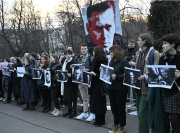 média: v rusku zatkli přes sto lidí na pietních akcích za navalného