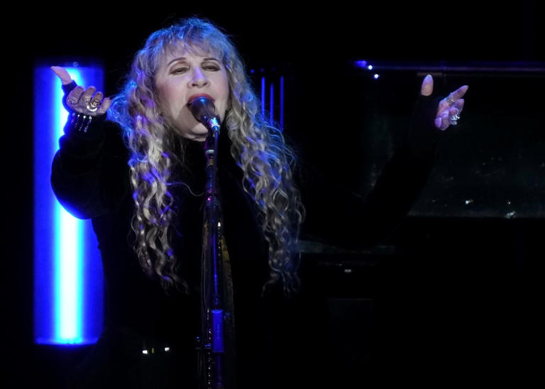 After canceling 2023 OKC concert, Stevie Nicks announces 2024 Oklahoma show: What to know