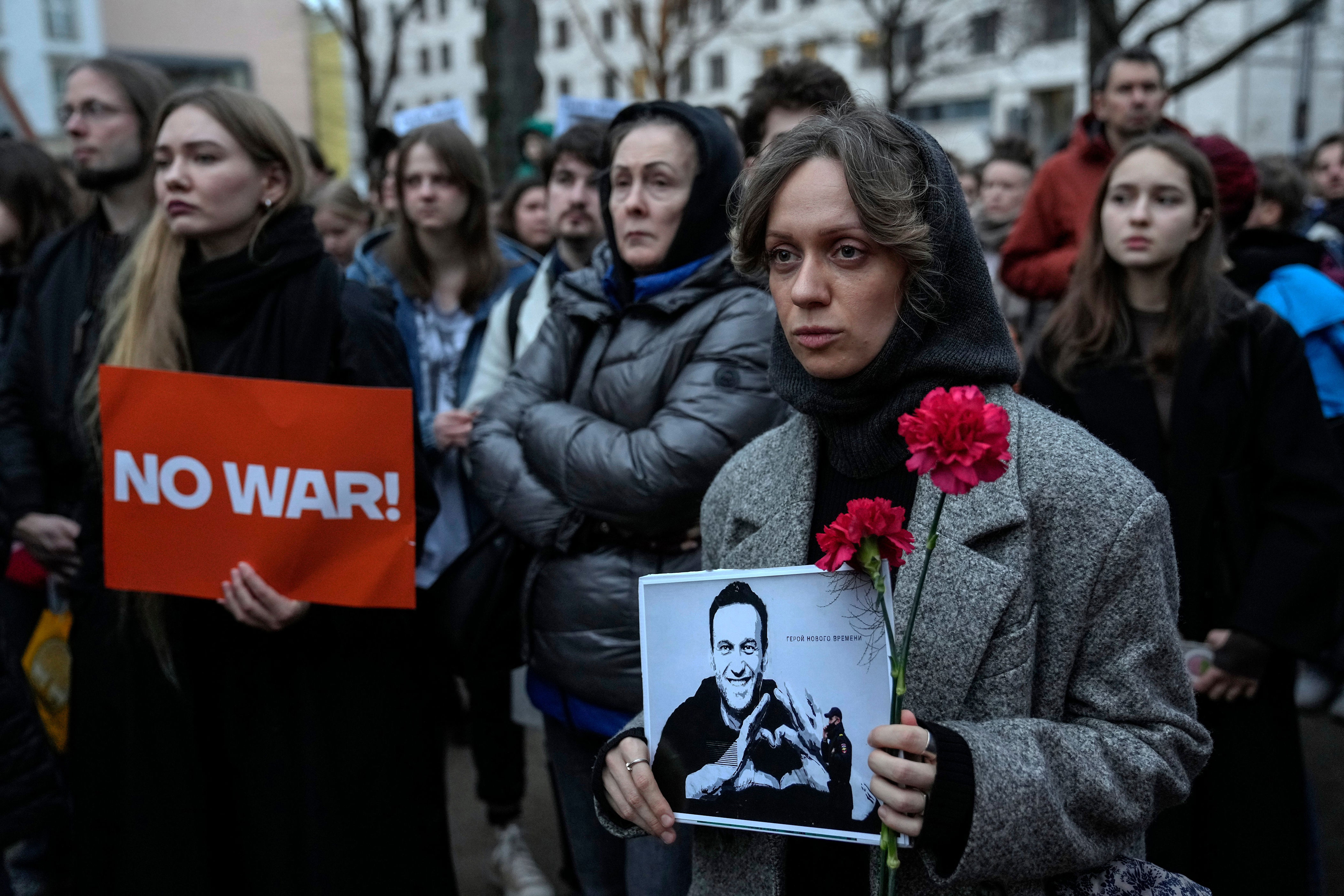 experts on why putin likely chose now to kill navalny now