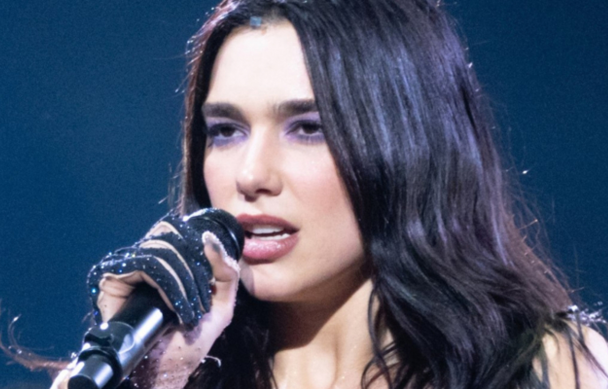 25 Iconic Pop Queens Who Defined the Music Industry