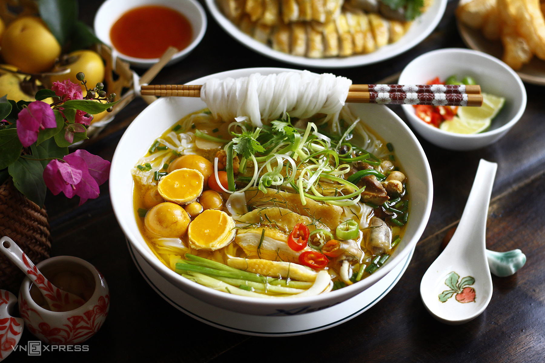 how to, how to make hanoi-style chicken pho