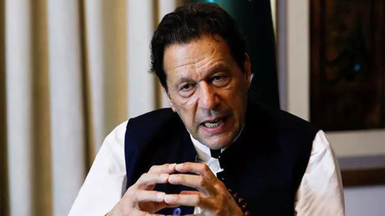 pakistan elections: nawaz sharif's pml-n criticizes imran khan's pti for seeking us intervention in 'rigged' elections